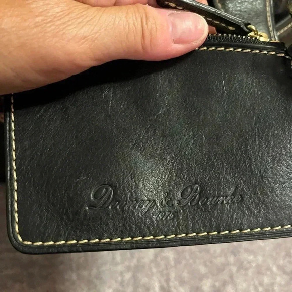 Vintage Dooney Bourke Bag - Picture 3 of 9